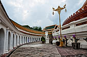 Thailand, curving cloister at Phra Pathom Chedi, the nation's largest pagoda in Nakorn Pathom. 